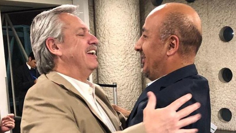 Alberto Fernández llegó a México en su primera gira como presidente electo