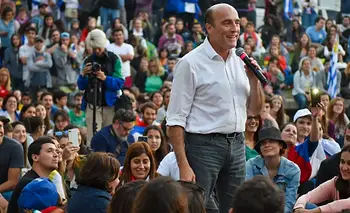 Cómo es el plan del FA para ganar el balotaje en Uruguay