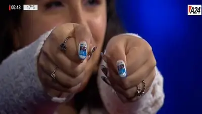 Ofelia Fernández mostró sus uñas con la boleta de Alberto Fernández y Cristina Kirchner y sorprendió a Novaresio Ofelia Fernández mostró sus uñas con la boleta de Alberto Fernández y Cristina Kirchner y sorprendió a Novaresio