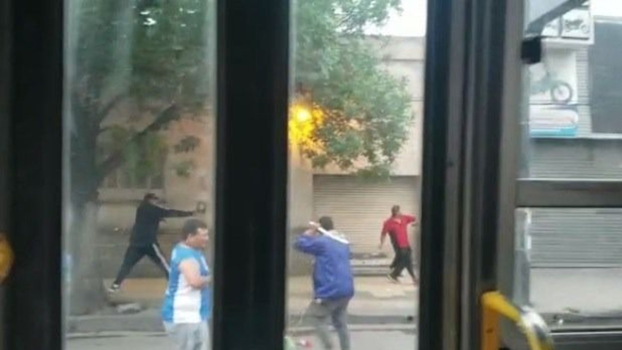 Locura en Salta: militantes de Gustavo Sáenz agredieron a balazos a varias personas y fueron detenidos 
