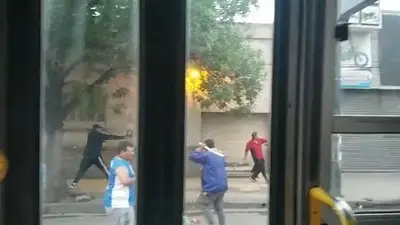 Locura en Salta: militantes de Gustavo Sáenz agredieron a balazos a varias personas y fueron detenidos Locura en Salta: militantes de Gustavo Sáenz agredieron a balazos a varias personas y fueron detenidos