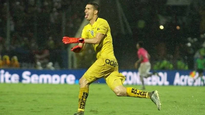 Colón reclama en el escritorio a la Copa Sudamericana por la mala inclusión del arquero de Independiente del Valle 