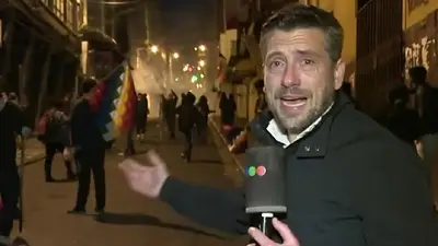 Evacuan periodistas por el aumento de violencia en Bolivia Evacuan periodistas por el aumento de violencia en Bolivia