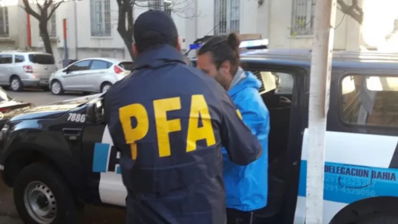 Condenan a ex futbolista argentino acusado de proxenetismo