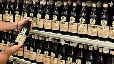 Cierran la planta de Fernet Branca por un caso de coronavirus Cierran la planta de Fernet Branca por un caso de coronavirus