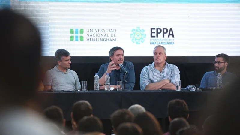 Máximo Kirchner destrozó a Mauricio Macri y aseguró que "deja tierra arrasada"