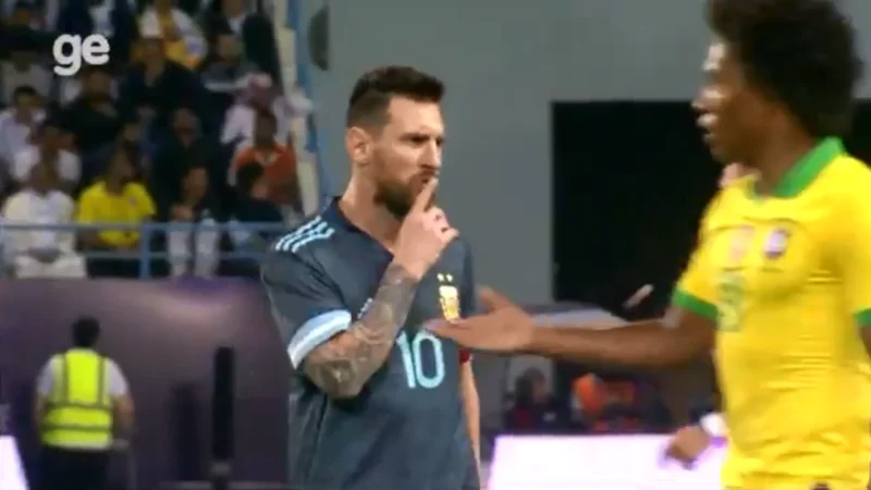 El Messi que quiere la gente: mandó a callar al DT de Brasil y se hizo viral