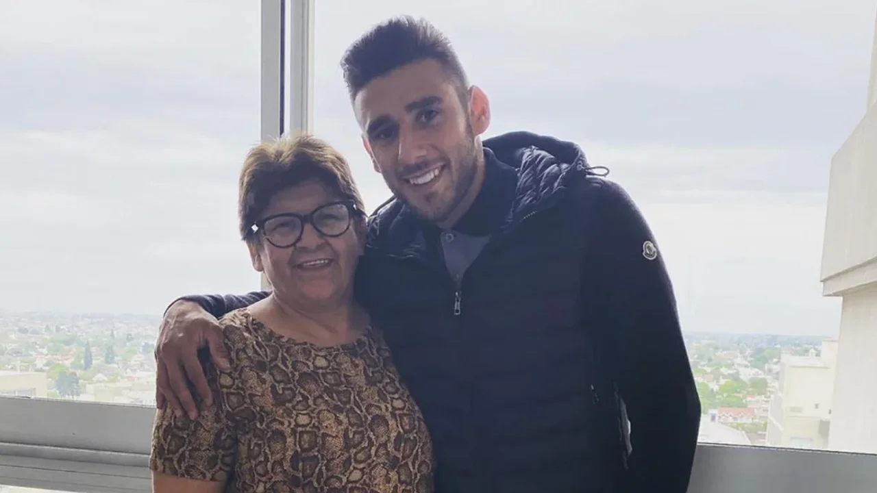 La dura enfermedad que atraviesa la mamá del 'Toto' Salvio: "La mayoría no lo sabe"