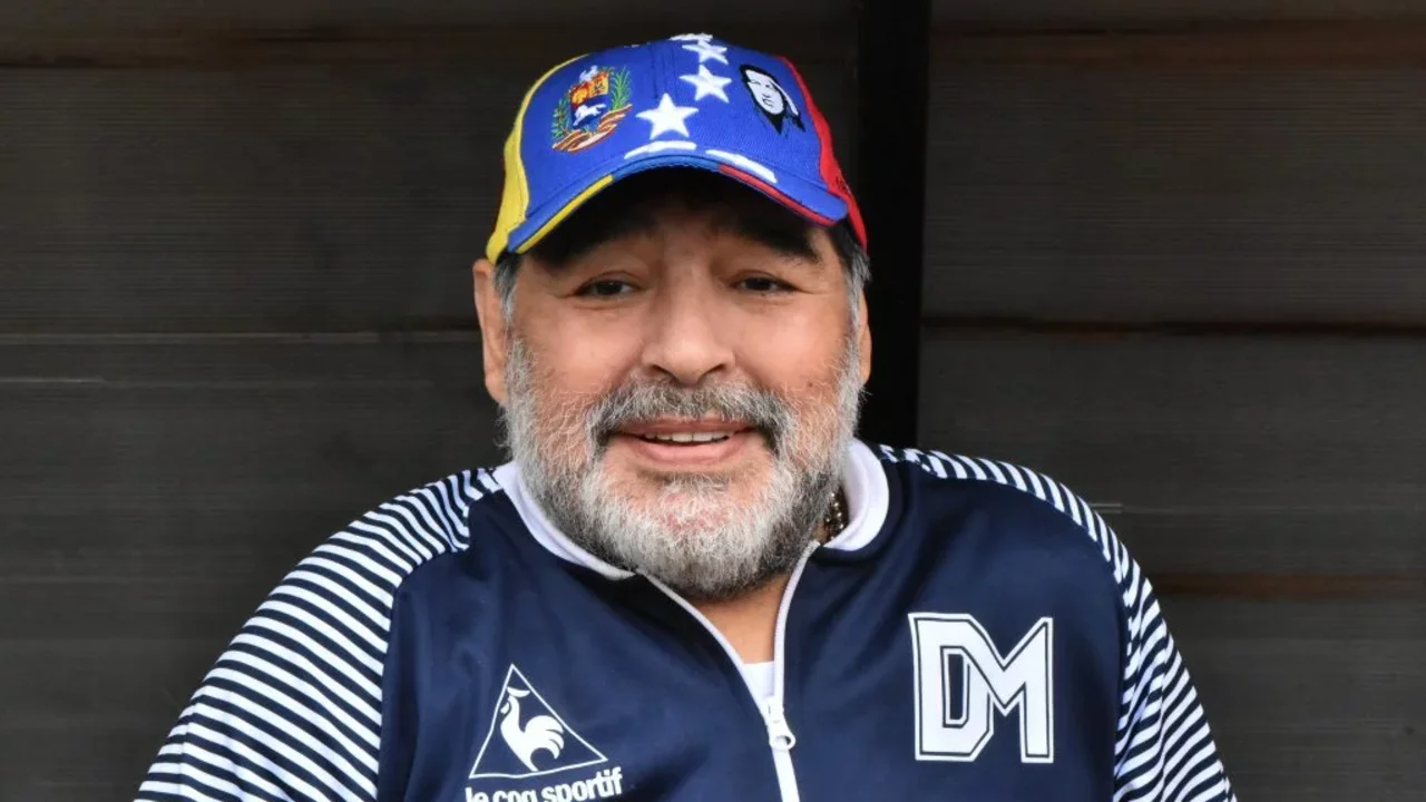 Diego Maradona rompió el silencio y habló de su renuncia como director técnico de Gimnasia