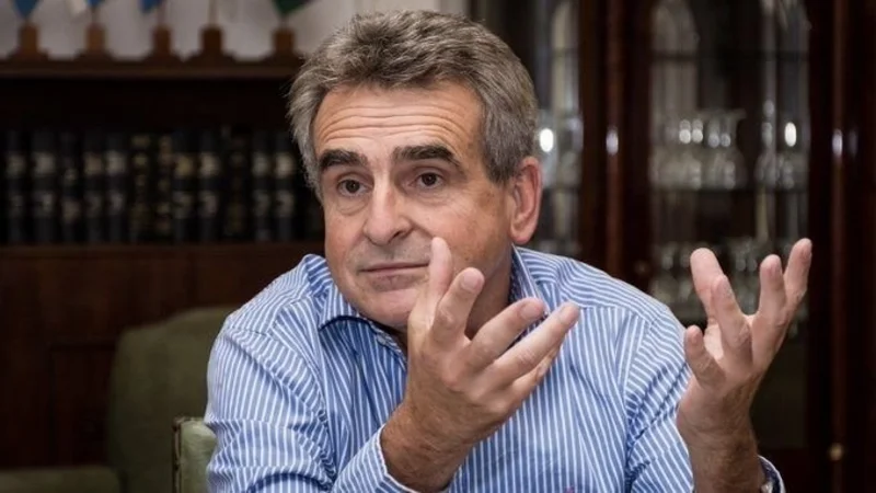 Agustín Rossi suena como ministro de Defensa y propuso crear un fondo para reequipar a las Fuerzas Armadas