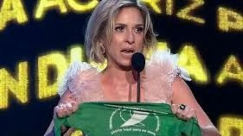 Carla Peterson criticó a Mauricio Macri por derogar el protocolo de ILE