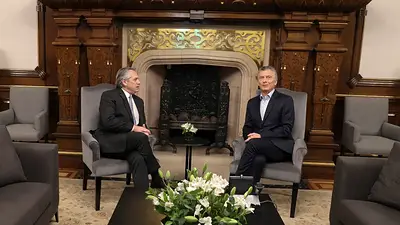 Mauricio Macri le dejó una millonaria deuda a Alberto Fernández para poner publicidad antes de irse Mauricio Macri le dejó una millonaria deuda a Alberto Fernández para poner publicidad antes de irse