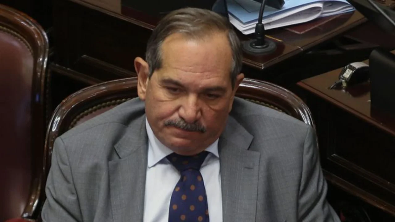 Denunciaron por violación al senador nacional José Alperovich
