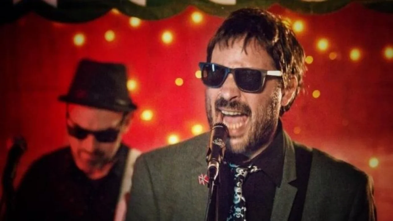 El músico Tomás Loiseau, hijo del dibujante Caloi, murió mientras daba un recital en un bar