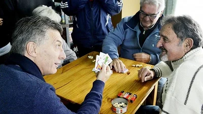 Tras dejar la presidencia, Mauricio Macri quiere dedicarse al bridge profesional Tras dejar la presidencia, Mauricio Macri quiere dedicarse al bridge profesional