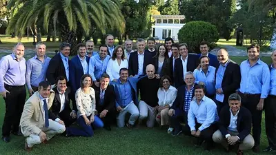 Mauricio Macri reunió a sus dirigentes y dejó afuera a Marcos Peña Mauricio Macri reunió a sus dirigentes y dejó afuera a Marcos Peña