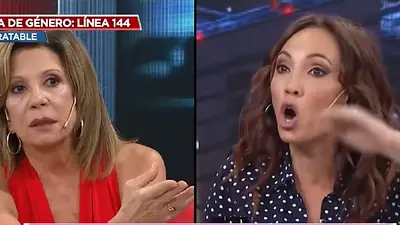Cata de Elía y Ernestina País cruzaron a periodista de Clarín en Intratables: "Culpás a la víctima" Cata de Elía y Ernestina País cruzaron a periodista de Clarín en Intratables: "Culpás a la víctima"