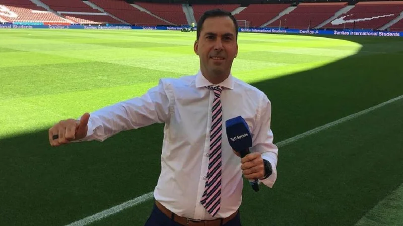 Los desopilantes memes contra Martín Arévalo por callarse en la entrevista a Riquelme 