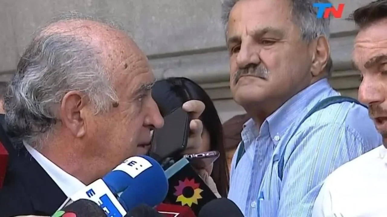Oscar Parrilli se cruzó con periodista de TN por los presos políticos 