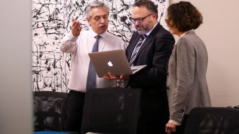 El Gobierno amplía la ayuda a las empresas afectadas por la cuarentena
