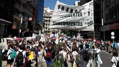 Tras la represión y la ley de residentes, paro total de médicos de la Ciudad de Buenos Aires Tras la represión y la ley de residentes, paro total de médicos de la Ciudad de Buenos Aires