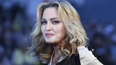 Madonna canceló tres shows de su gira por un problema de salud Madonna canceló tres shows de su gira por un problema de salud