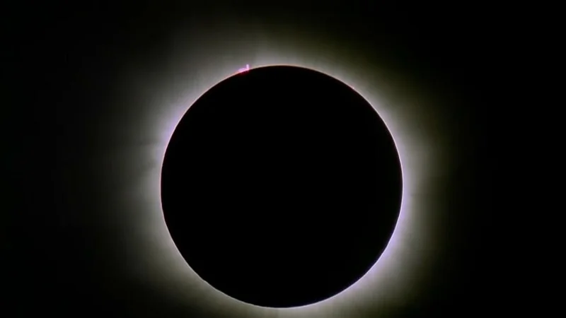 Eclipse de luna noviembre 2020 y otros fenómenos impresionantes de este mes