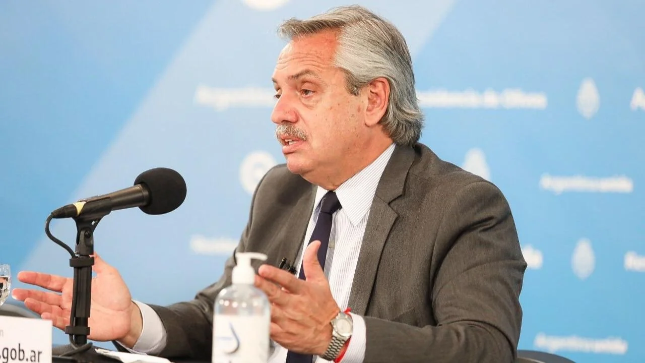 Alberto Fernández apuntó contra el FMI por el megaendeudamiento en la gestión de Macri