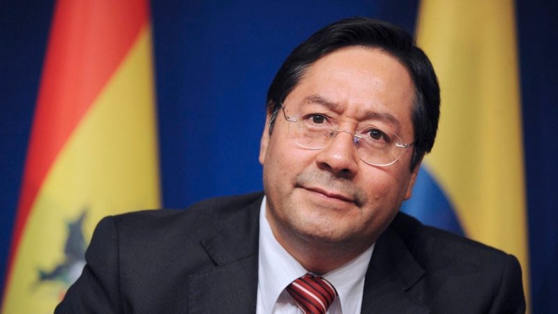 Comenzó la ceremonia de asunción de Luis Arce con el recuerdo a las masacres de Sacaba y Senkata