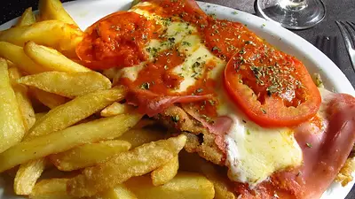 Cómo cocinar milanesas de carne con napolitana Cómo cocinar milanesas de carne con napolitana