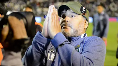 El impactante video viral del último adiós a Diego Maradona El impactante video viral del último adiós a Diego Maradona