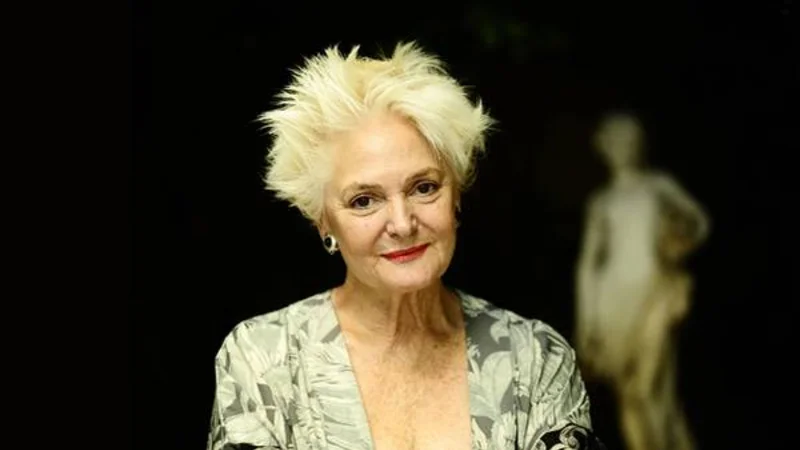Claudia Lapacó