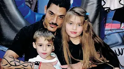 "Tengo la memoria borrosa", el drama de la hija de Ricardo Fort "Tengo la memoria borrosa", el drama de la hija de Ricardo Fort