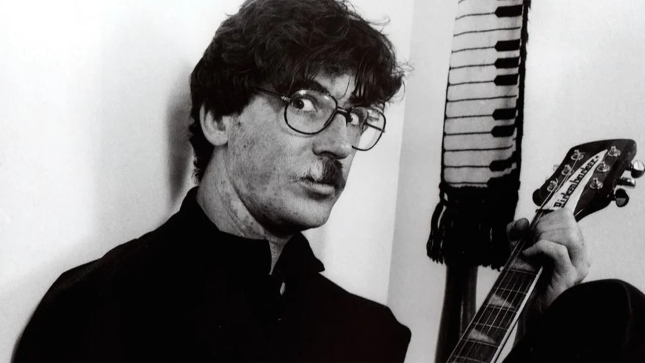 Se cumplen tres décadas de "Filosofía barata y zapatos de goma", un hito de Charly García