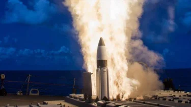 Estados Unidos interceptó un misil disparado desde el espacio