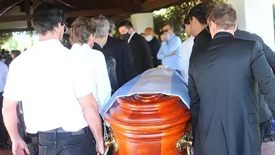 Empresarios y políticos participaron del funeral de Brito: cómo lo despidieron Empresarios y políticos participaron del funeral de Brito: cómo lo despidieron
