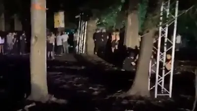 Desactivaron una fiesta clandestina con más de 1800 personas en Moreno Desactivaron una fiesta clandestina con más de 1800 personas en Moreno