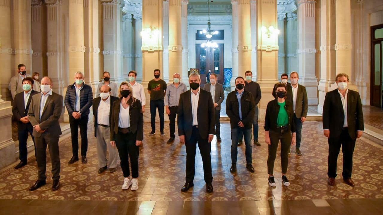 Ferraresi se reunió con intendentes de la tercera sección de la Provincia