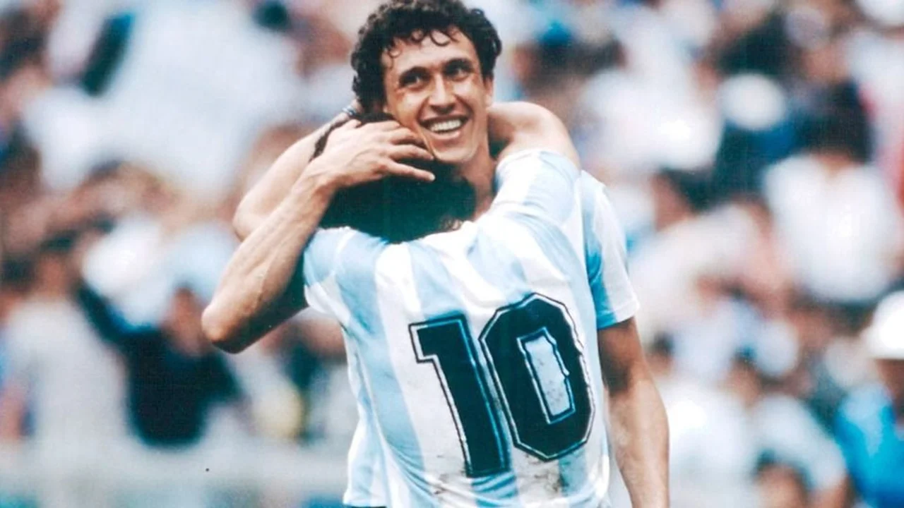 Video: Jorge Valdano recordaba a Diego Maradona y lloró en plena entrevista