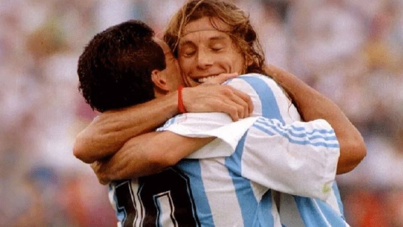 El mensaje de Claudio Paul Caniggia por el fallecimiento de Diego Maradona: "Estoy devastado"