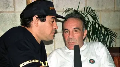 "Murió de forma insólita": el doctor Cahe denunció que no cuidaron a Maradona "Murió de forma insólita": el doctor Cahe denunció que no cuidaron a Maradona