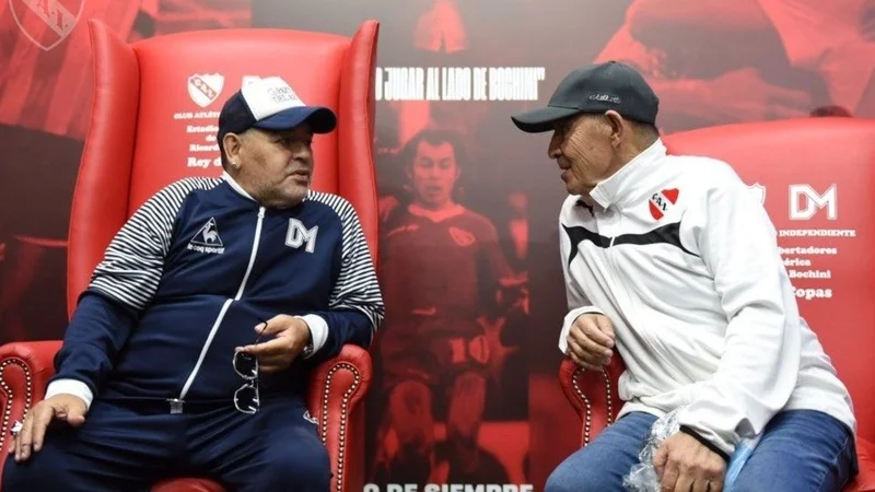 El día en el que no dejaron que Ricardo Bochini vea a Diego Maradona
