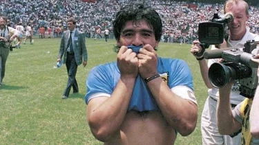 La camiseta que usó Maradona contra Inglaterra en el 86 "no está a la venta"