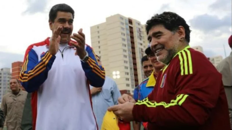 diego maradona y maduro 