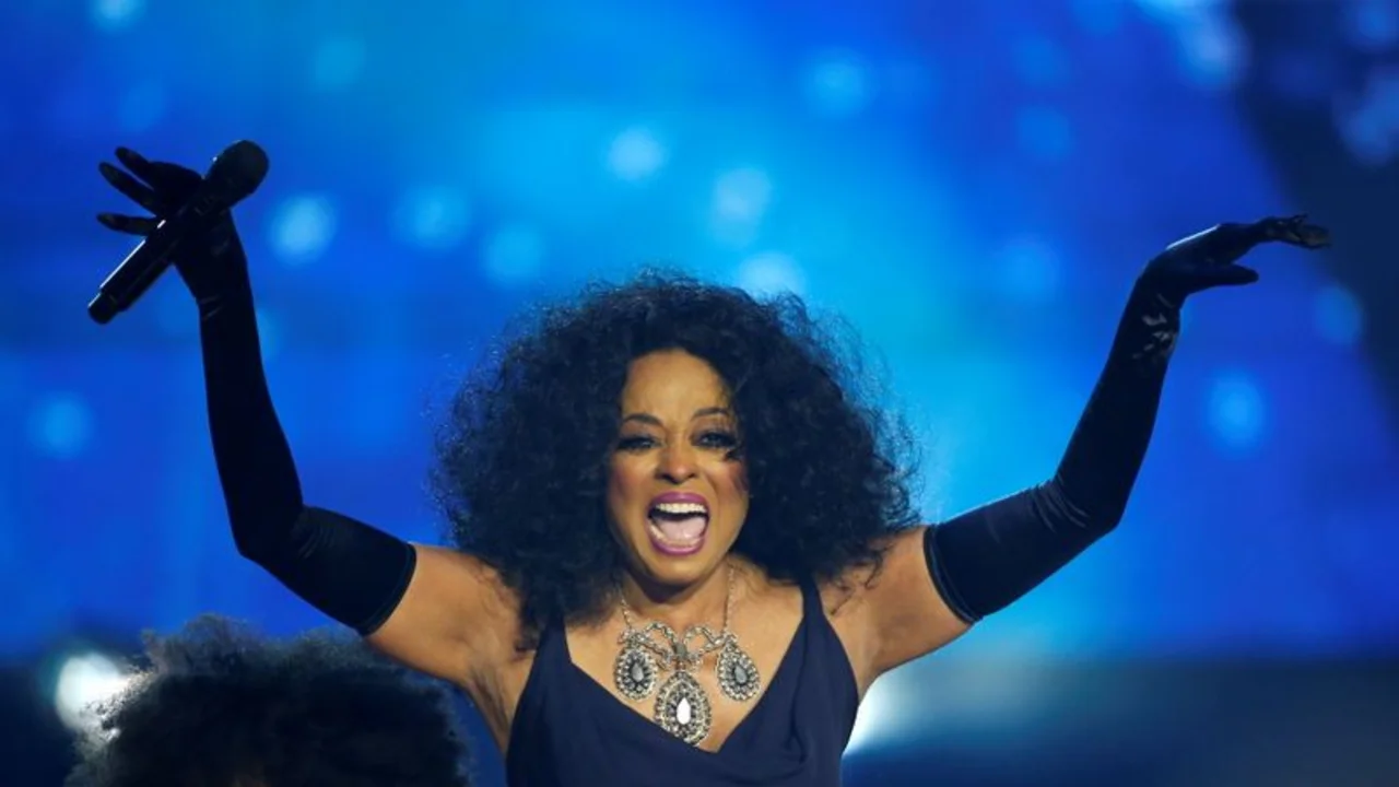 La cantante Diana Ross presenta su primer videoclip en más de una década