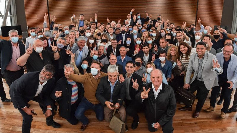 Ante los ataques de Schiaretti, el Gobierno juntó a sus "cordobesistas"