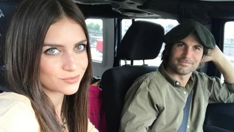 Zaira Nara y Jakob Van Plessen