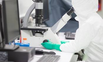 ANMAT deshabilitó cuatro laboratorios y prohibió un antibiótico por riesgo sanitario | Irregularidades graves