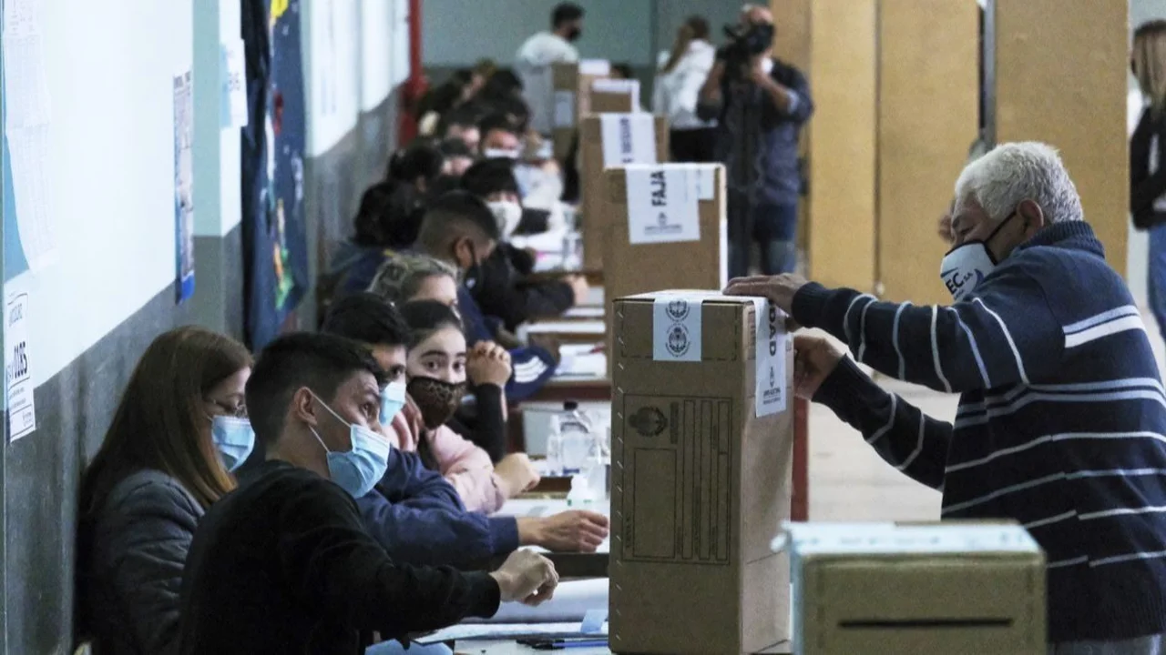 Elecciones 2021: con las nuevas medidas, cómo será el protocolo para ir a votar
