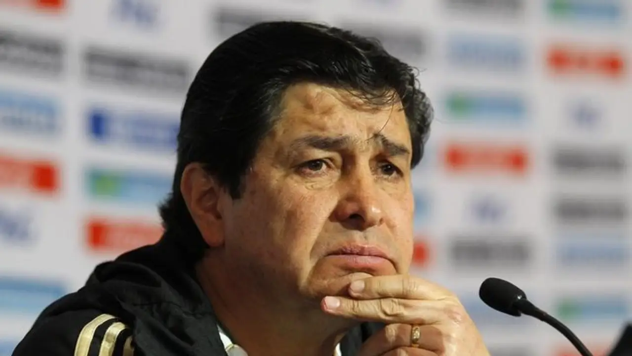 Federación Guatemala designa DT de selección a mexicano Tena